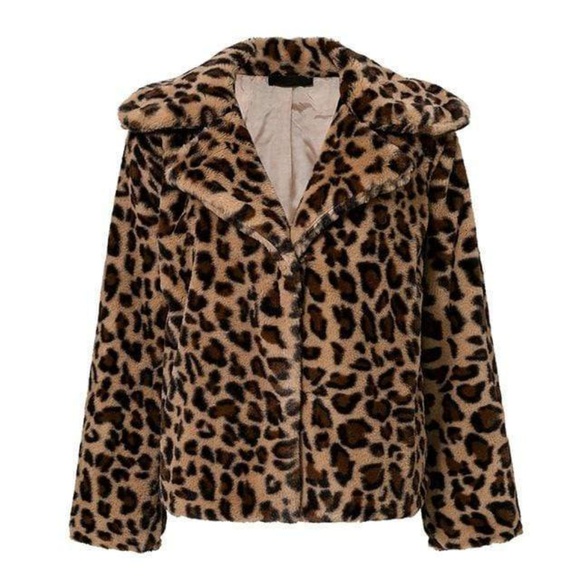 Leopard Print Crop Coat - Picture 4 of 4
